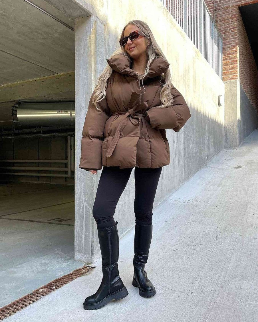 Noor | Gewatteerde Winterjas Met Ceintuur Voor Dames – Warm, Stijlvol & Perfect Voor IJskoude Dagen