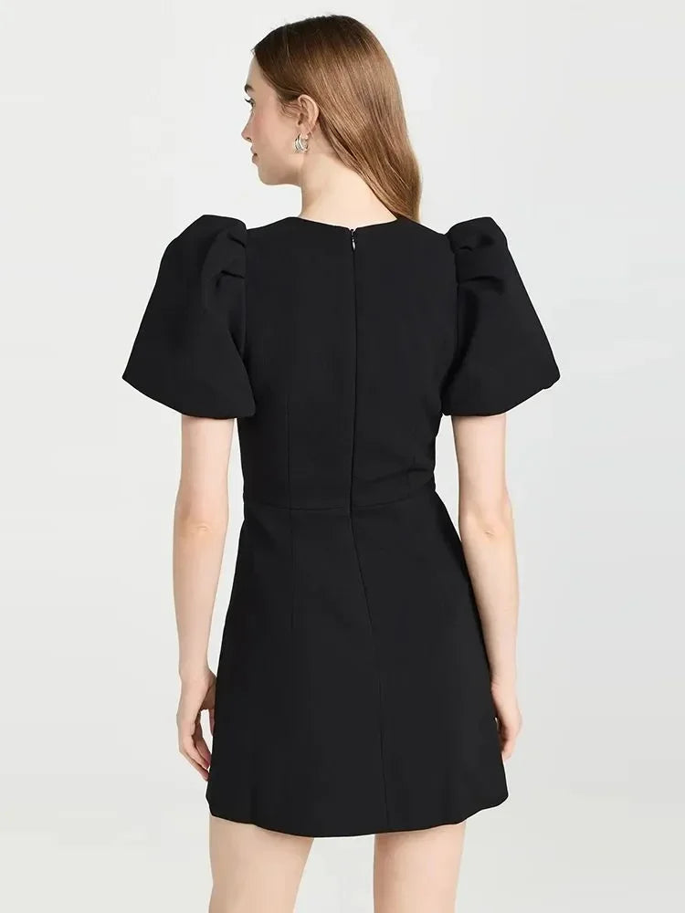 ISABELLE | Wendy Zwarte Mini Jurk met Strikken