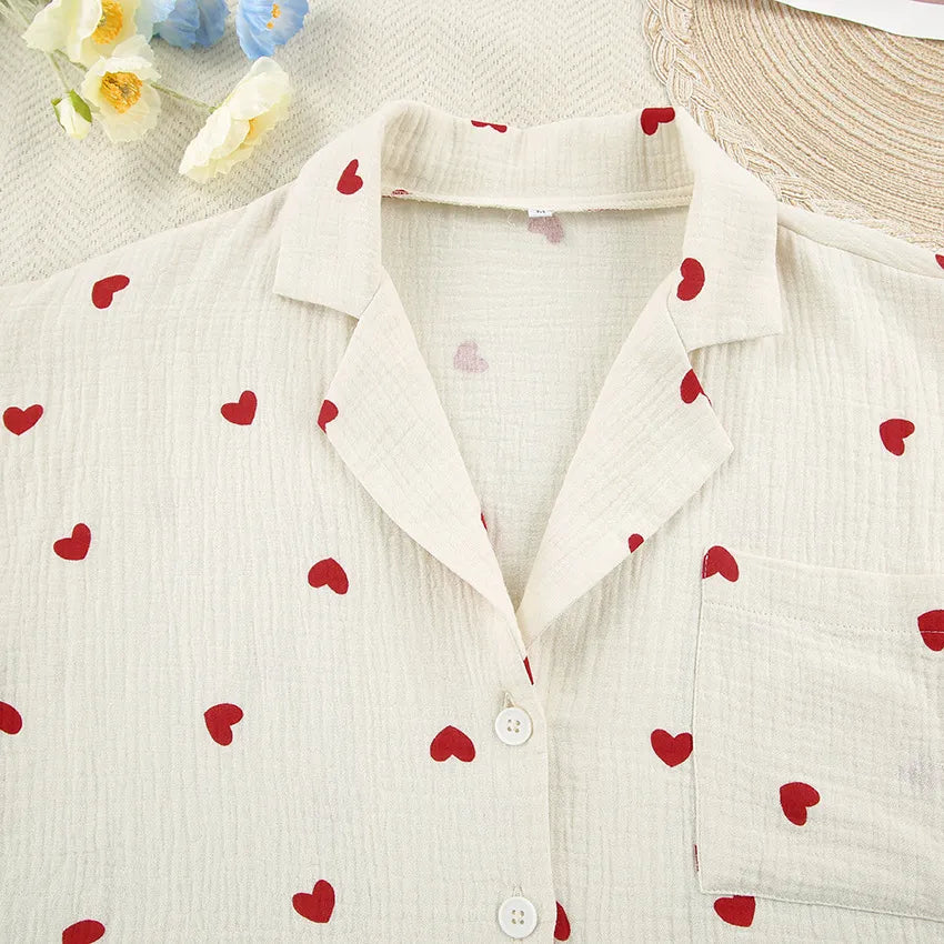 Lila Dames Witte Pyjama Met Hartprint | Comfortabele & Charmante Pyjama Set