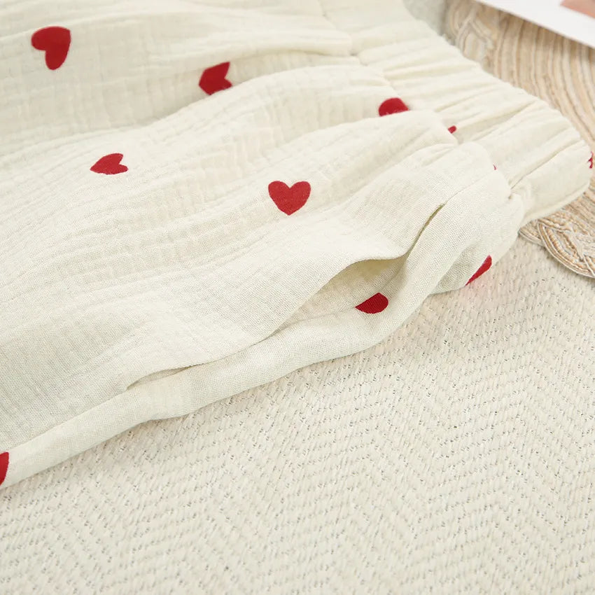 Lila Dames Witte Pyjama Met Hartprint | Comfortabele & Charmante Pyjama Set