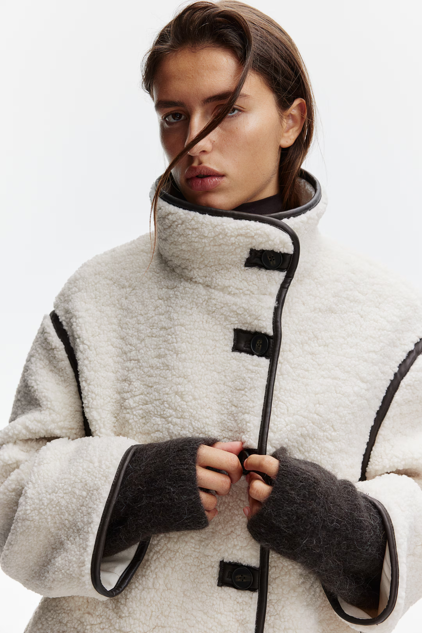 Montana | Modieuze Winterjas voor Dames | Contrastdetails & Tijdloze Look