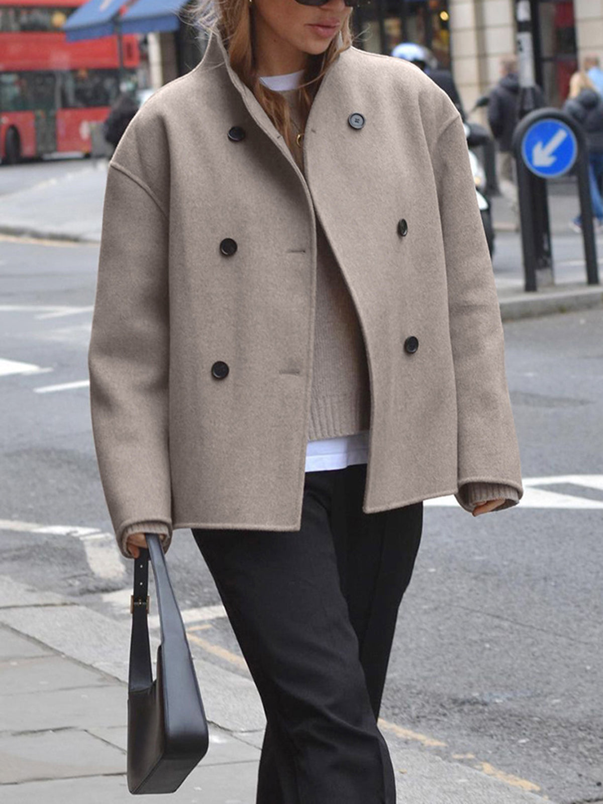 Larena | Stijlvolle Oversized Jas Dames | Elegante Tussenjas Met Knopen