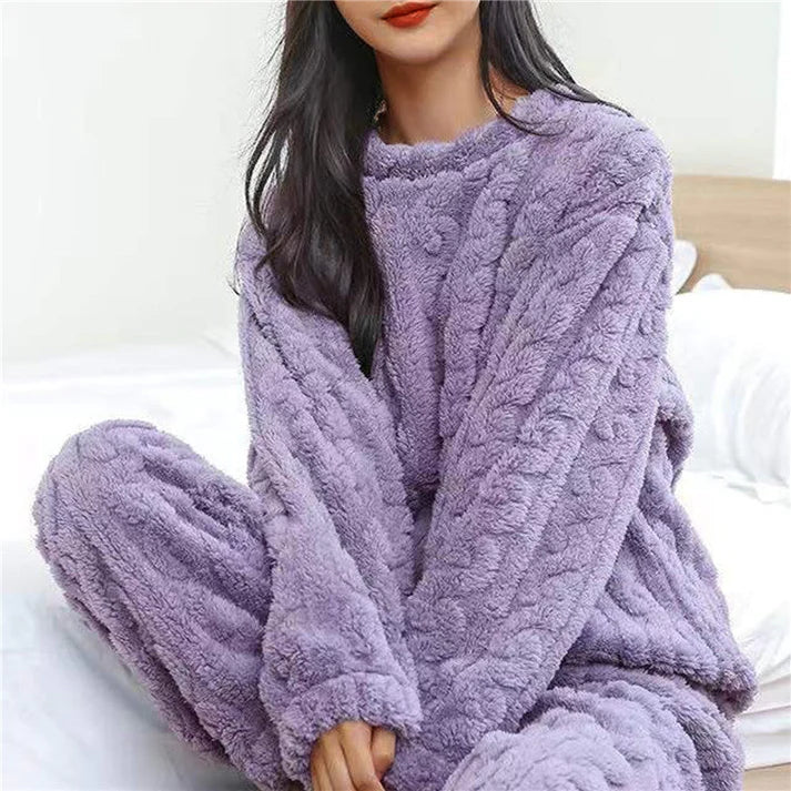 Lina | Cozy Fleece Lounge Pyjamaset Voor Dames – Warm, Zacht & Perfect Voor Koude Avonden