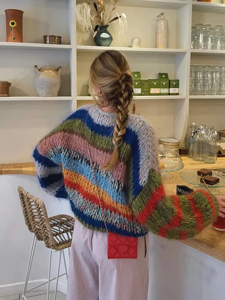 Liora Trendy Kleurrijke Trui | Warm, Comfortabel & Uniek Design