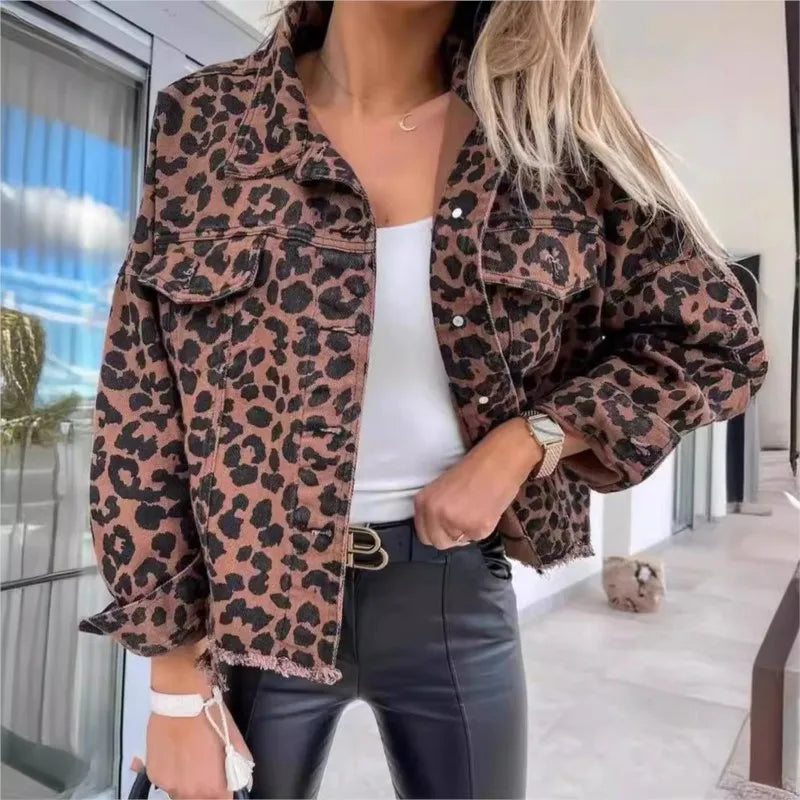 LIV | Denimjack met Luipaardprint