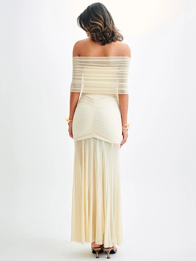 Mystique | Maxi Jurk met Off-Shoulder Mesh & Elegante Pasvorm