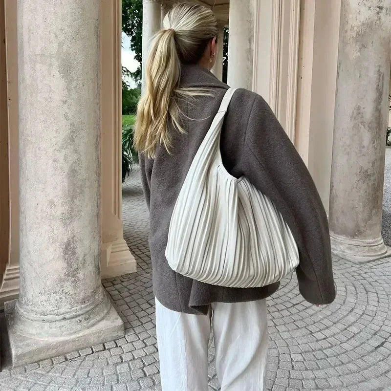 Alira | Stijlvolle Zwarte Blazer Dames | Klassiek, Elegant & Comfortabel