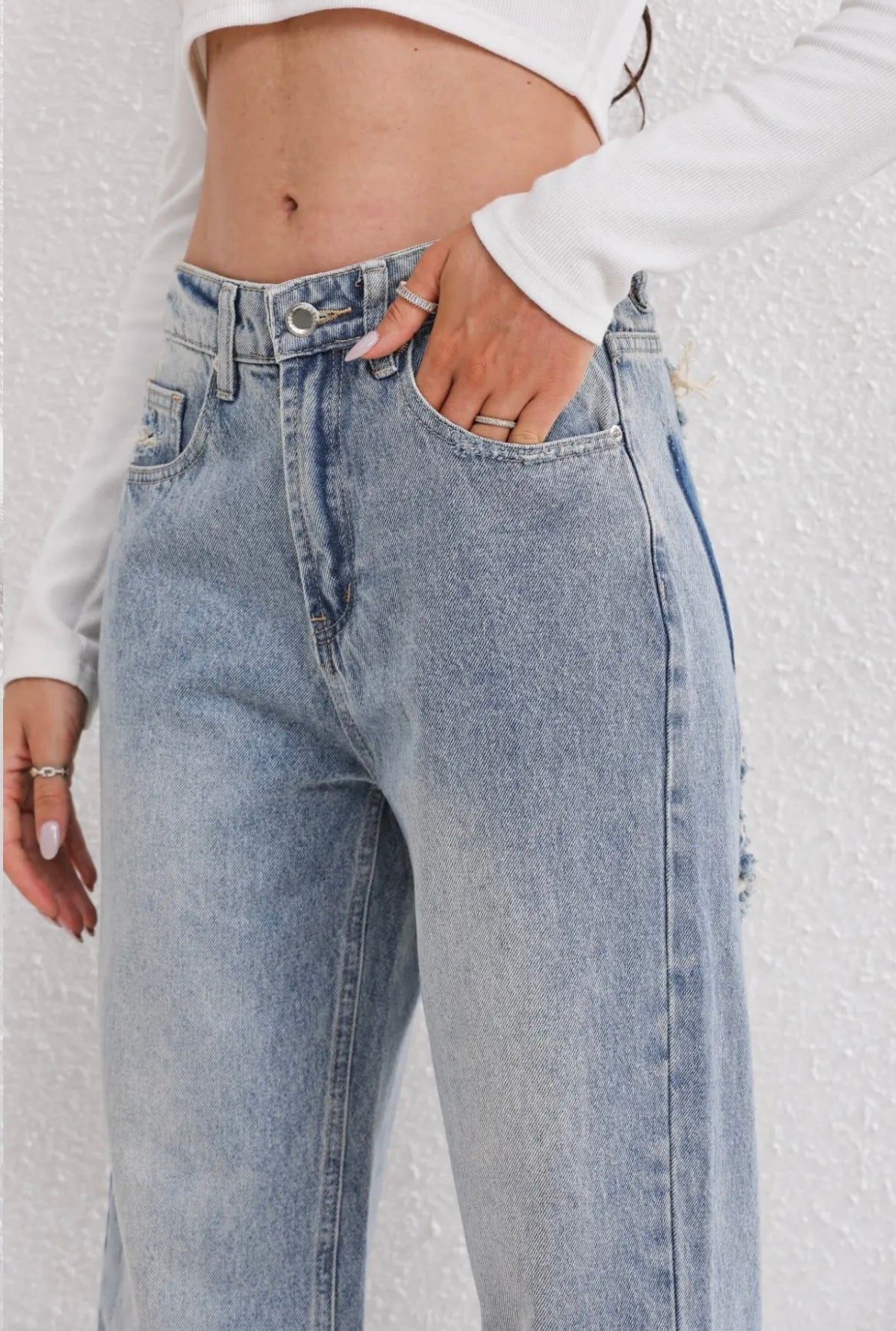 Nora | Vintage Ripped Jeans
