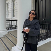 Noor Cozy Wollen Jas met Knopen & Zakken | Elegante Warmte