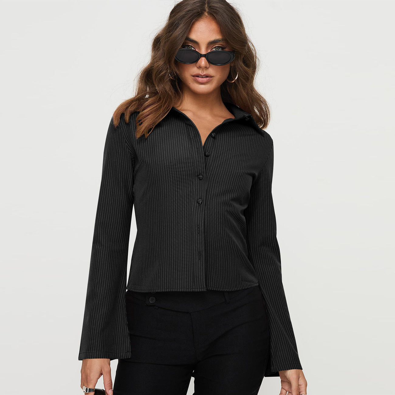 MAE | Flared Cuff Blouse – Tijdloos en makkelijk te stylen