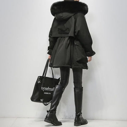 Sophie | Alvéra Winter Parka – Damesparka met luxe bontkraag en elegante pasvorm