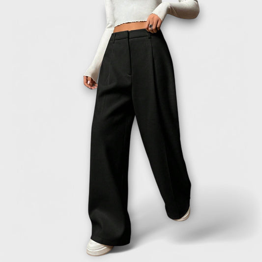 Vera | Wijde damesbroek met hoge taille voor modieuze vrouwen, ideaal voor casual en chic outfit.