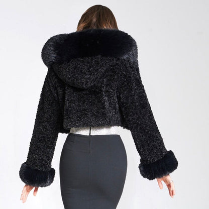 Noelle | Korte Fur Jas Dames | Chic Cropped Faux Fur Jacket Voor Feestelijke Looks