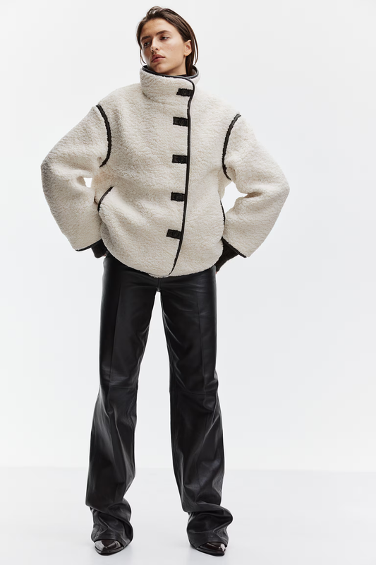 Montana | Modieuze Winterjas voor Dames | Contrastdetails & Tijdloze Look